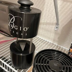 Bellagio Branded Diamond Ice Maker